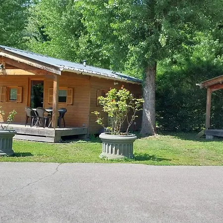 キャンプ場 Onlycamp Les Adoubes - *