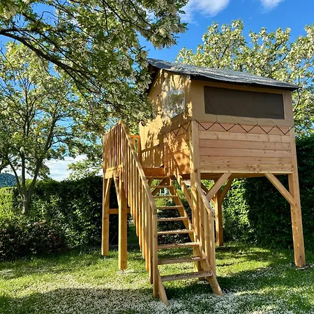 Onlycamp Les Adoubes - Campsite