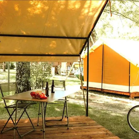 Onlycamp Les Adoubes - Campsite Albertville